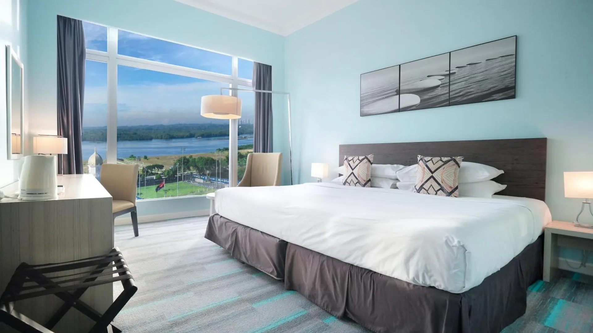 Thistle Johor Bahru Hotel