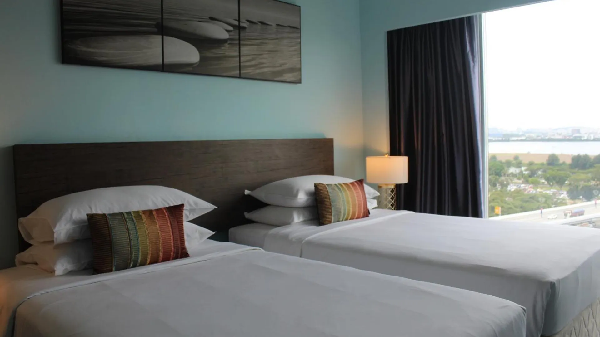 Thistle Johor Bahru 5*,