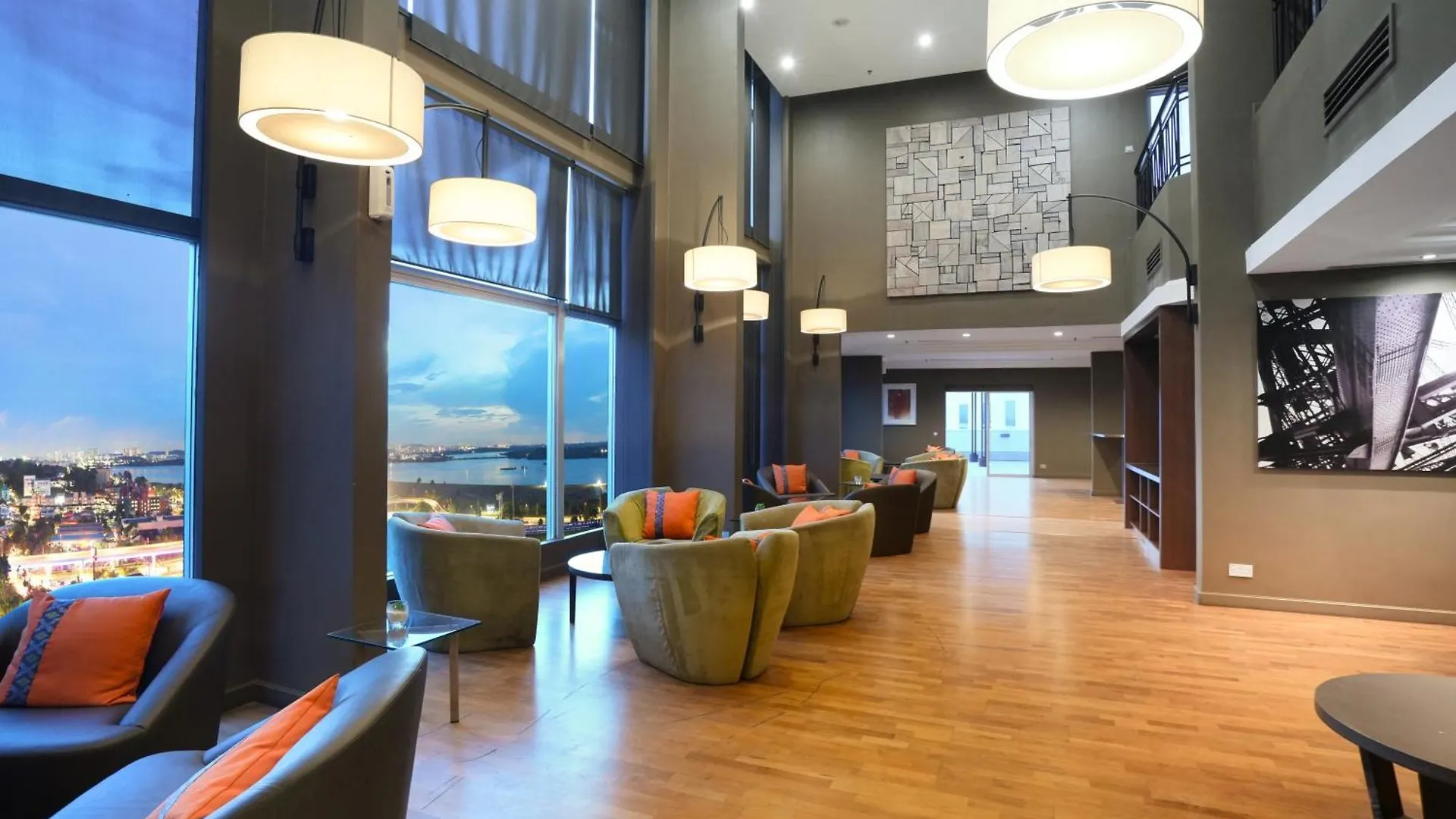 Thistle Johor Bahru 5*,
